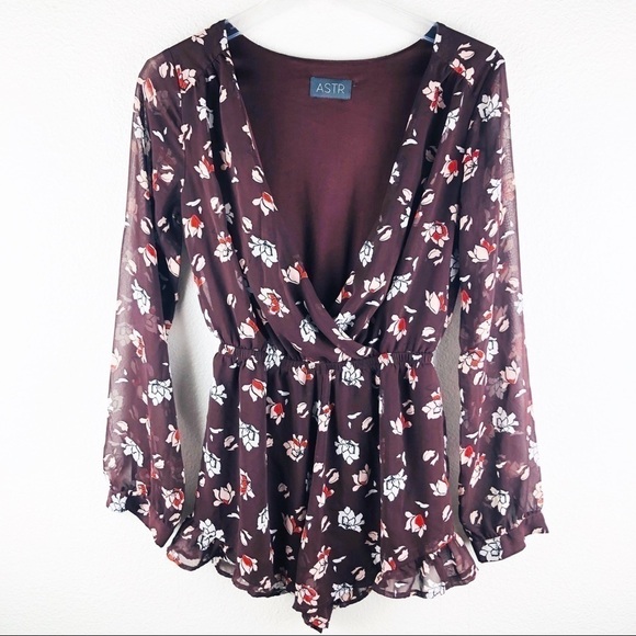 Astr Burgundy Long Sleeve Floral Romper Size Xs - Picture 9 of 10